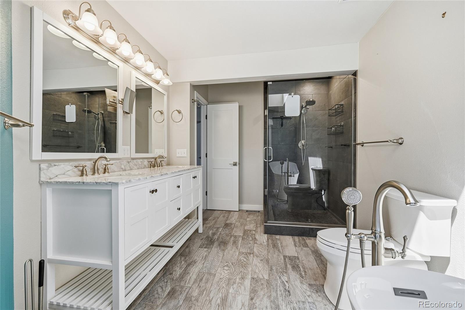 MLS Image #18 for 9200 e cherry creek south drive 52,denver, Colorado