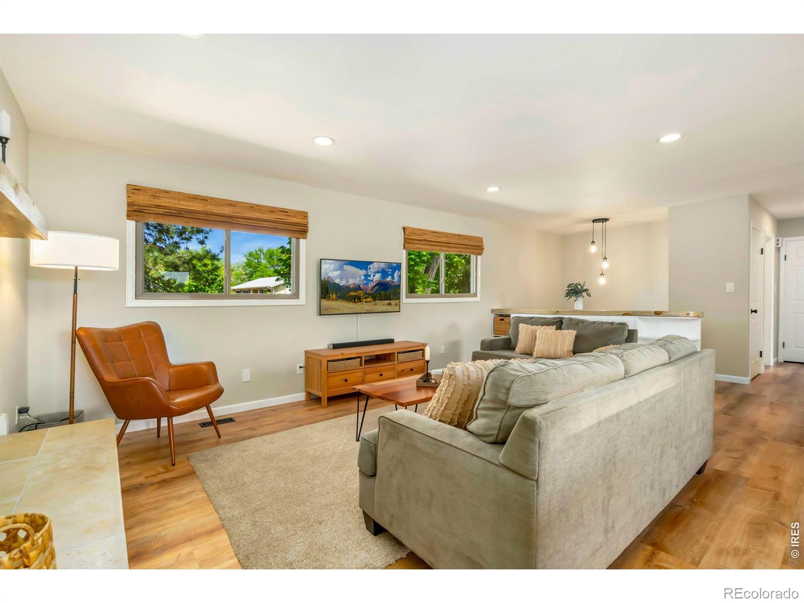 MLS Image #10 for 825  parkview drive,fort collins, Colorado