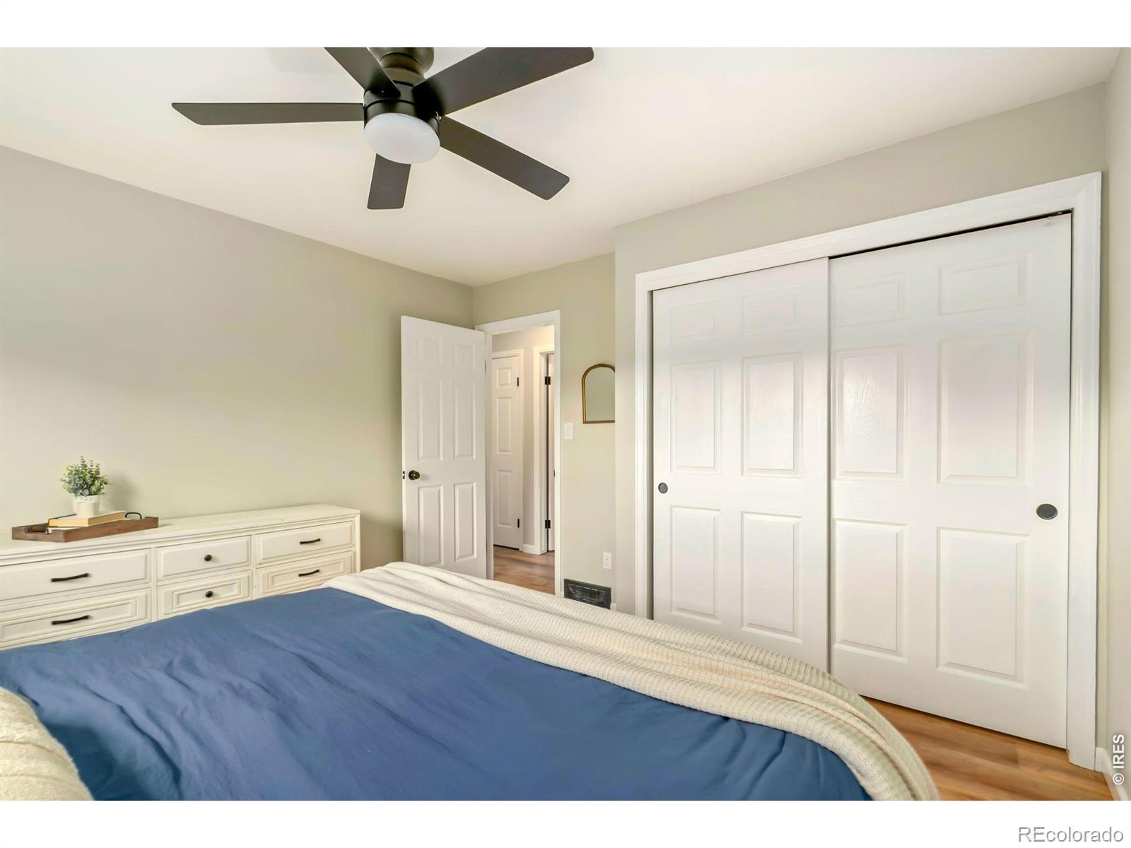 MLS Image #13 for 825  parkview drive,fort collins, Colorado