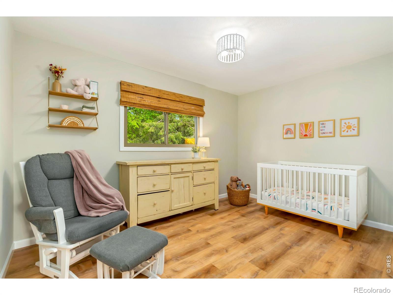 MLS Image #14 for 825  parkview drive,fort collins, Colorado