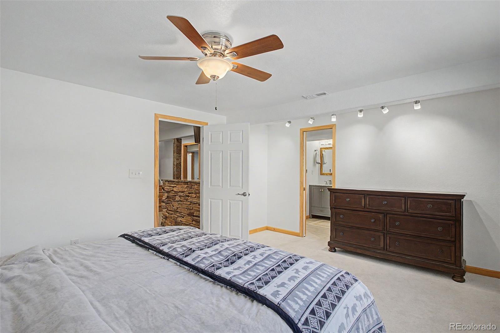 MLS Image #31 for 20950 e ida avenue,centennial, Colorado