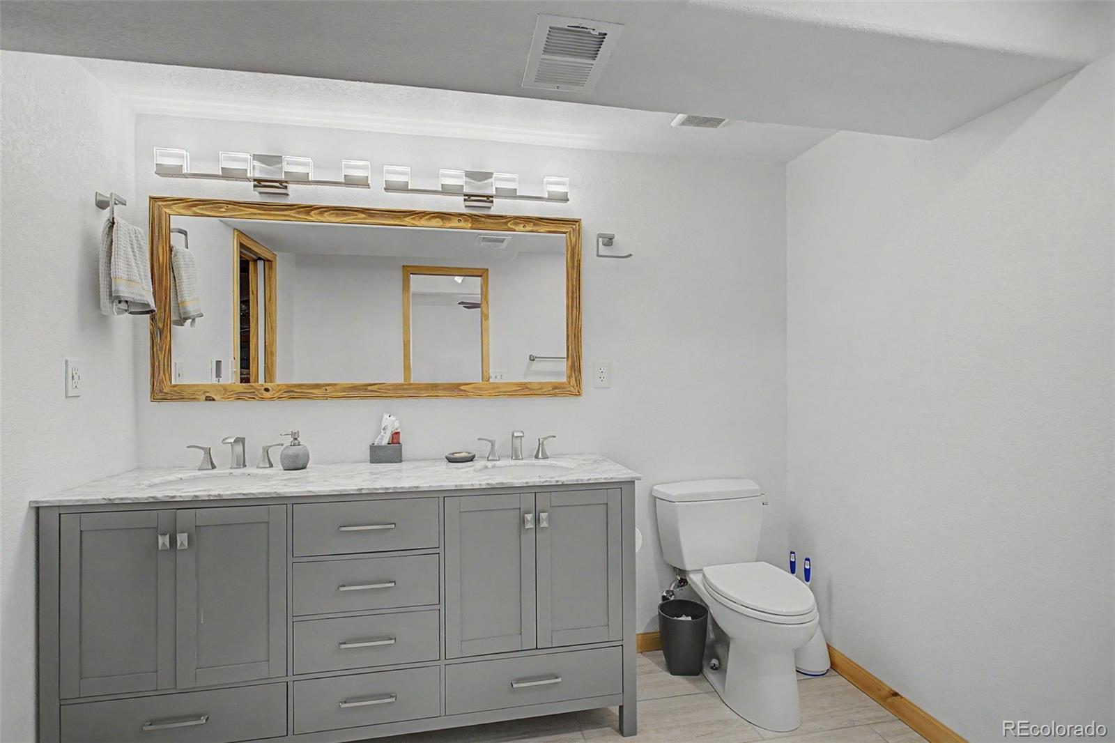 MLS Image #33 for 20950 e ida avenue,centennial, Colorado