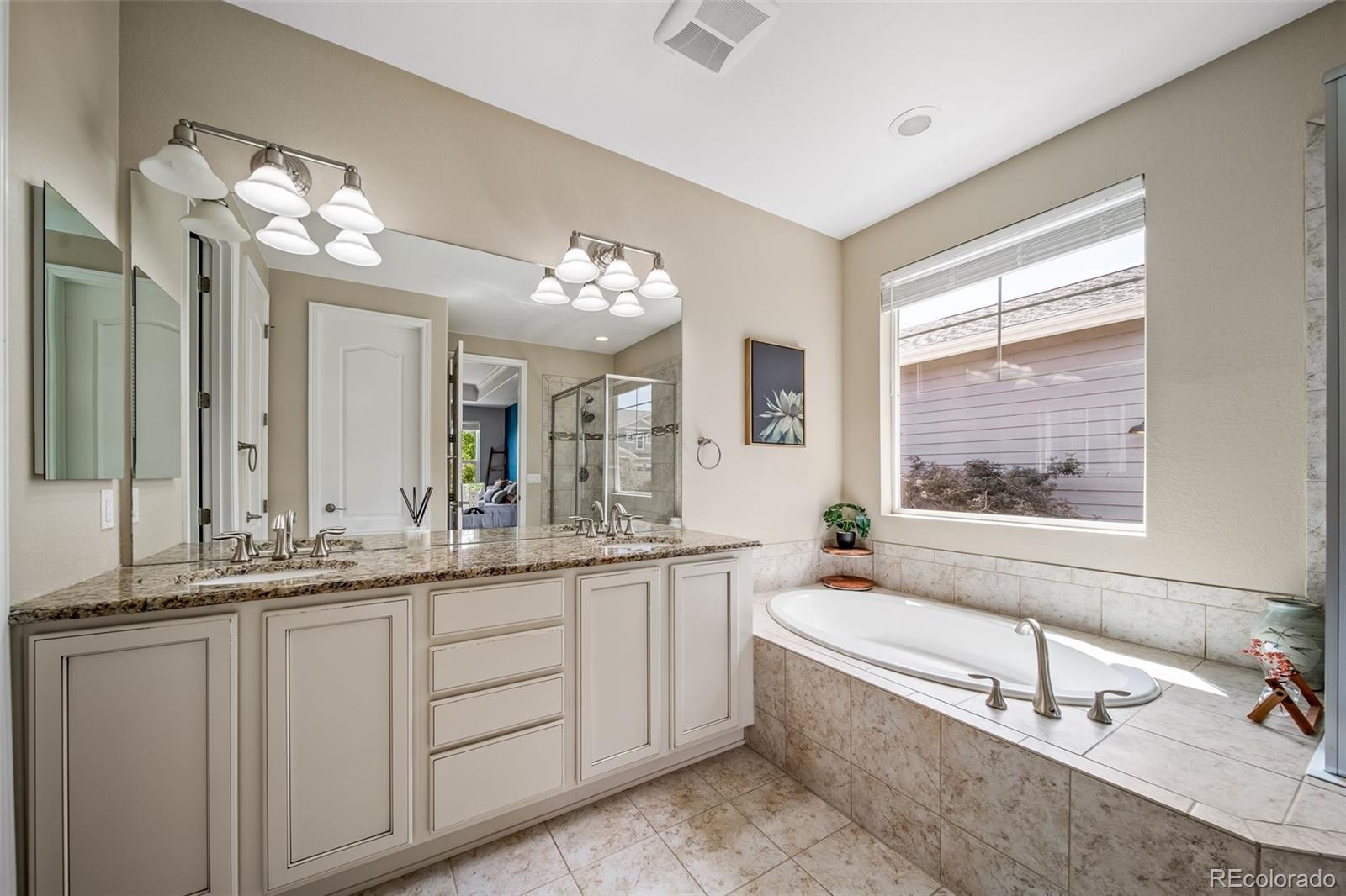 MLS Image #22 for 9537  iron mountain way,arvada, Colorado