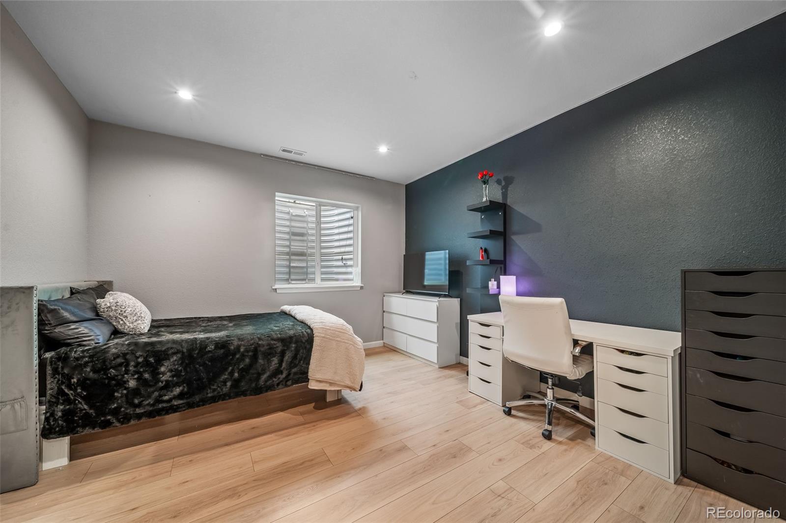 MLS Image #35 for 9537  iron mountain way,arvada, Colorado