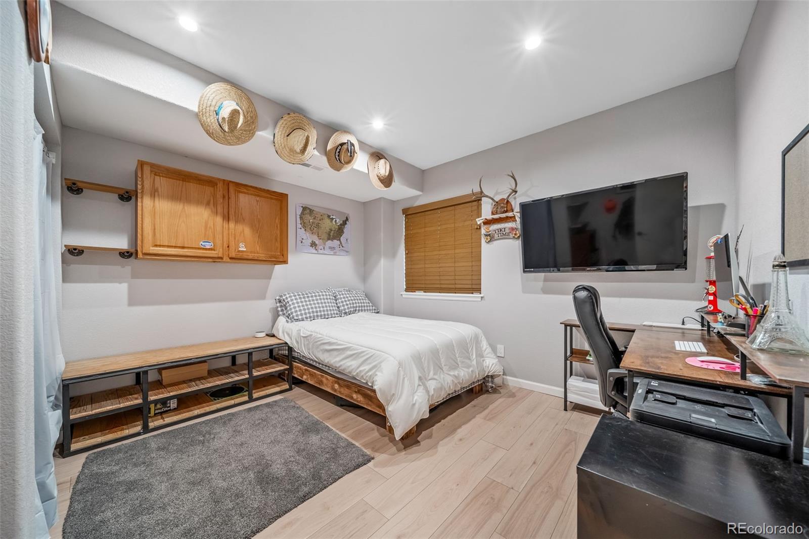 MLS Image #38 for 9537  iron mountain way,arvada, Colorado