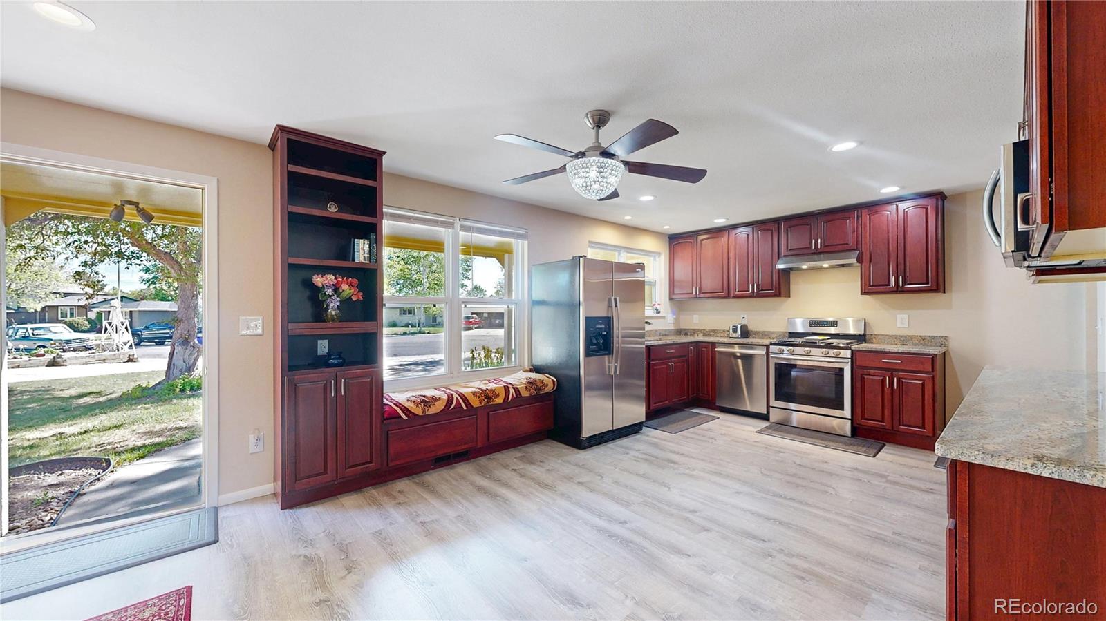 MLS Image #4 for 7027  vivian court,arvada, Colorado