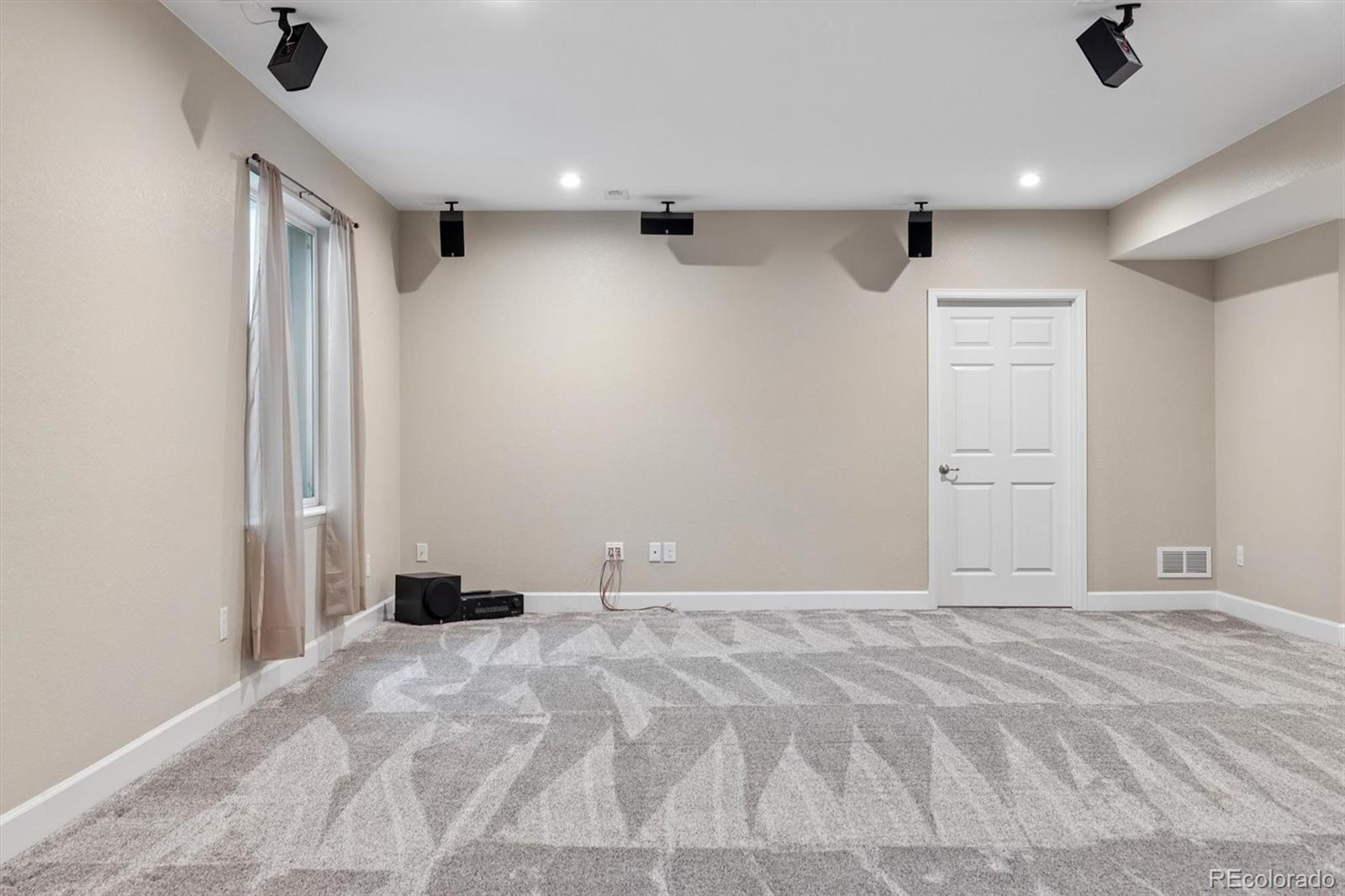 MLS Image #26 for 8416  arapahoe peak street,littleton, Colorado