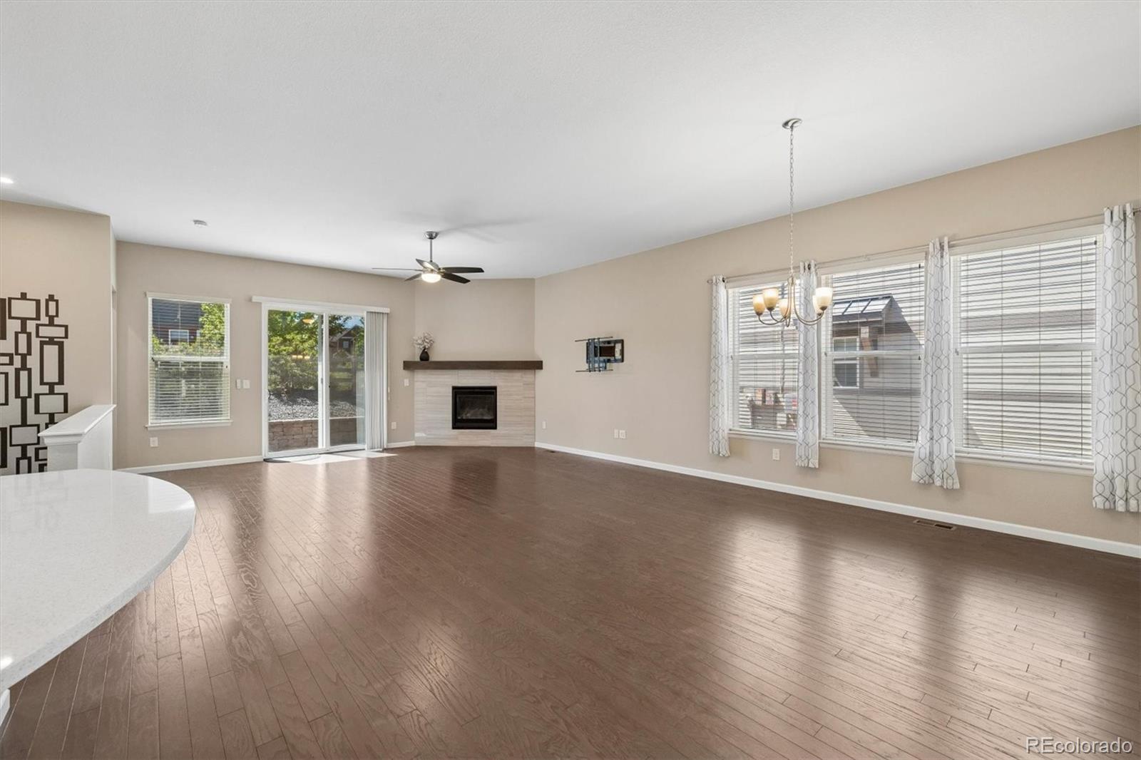 MLS Image #5 for 8416  arapahoe peak street,littleton, Colorado