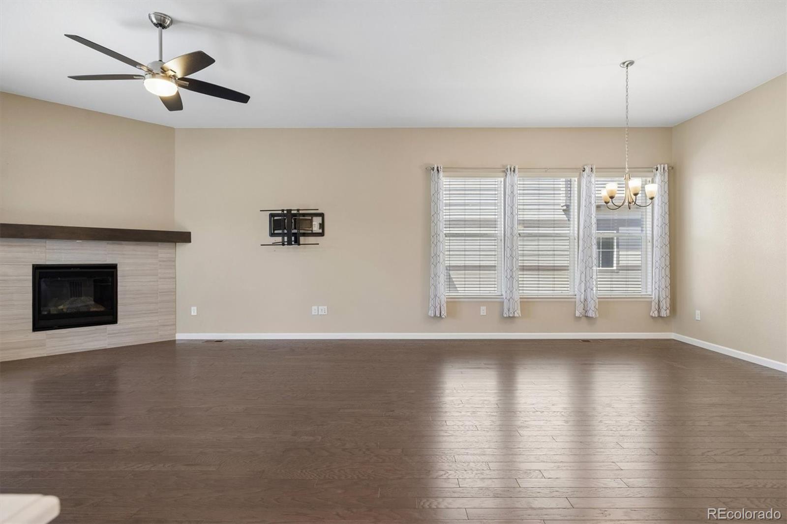 MLS Image #6 for 8416  arapahoe peak street,littleton, Colorado