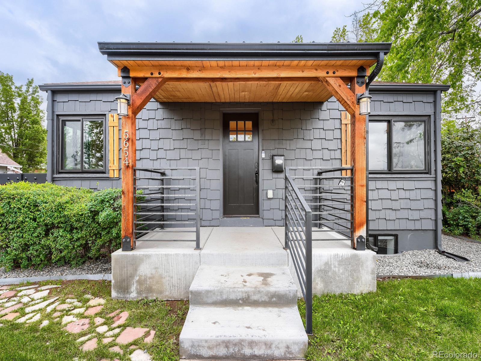 MLS Image #1 for 5654 s datura street,littleton, Colorado