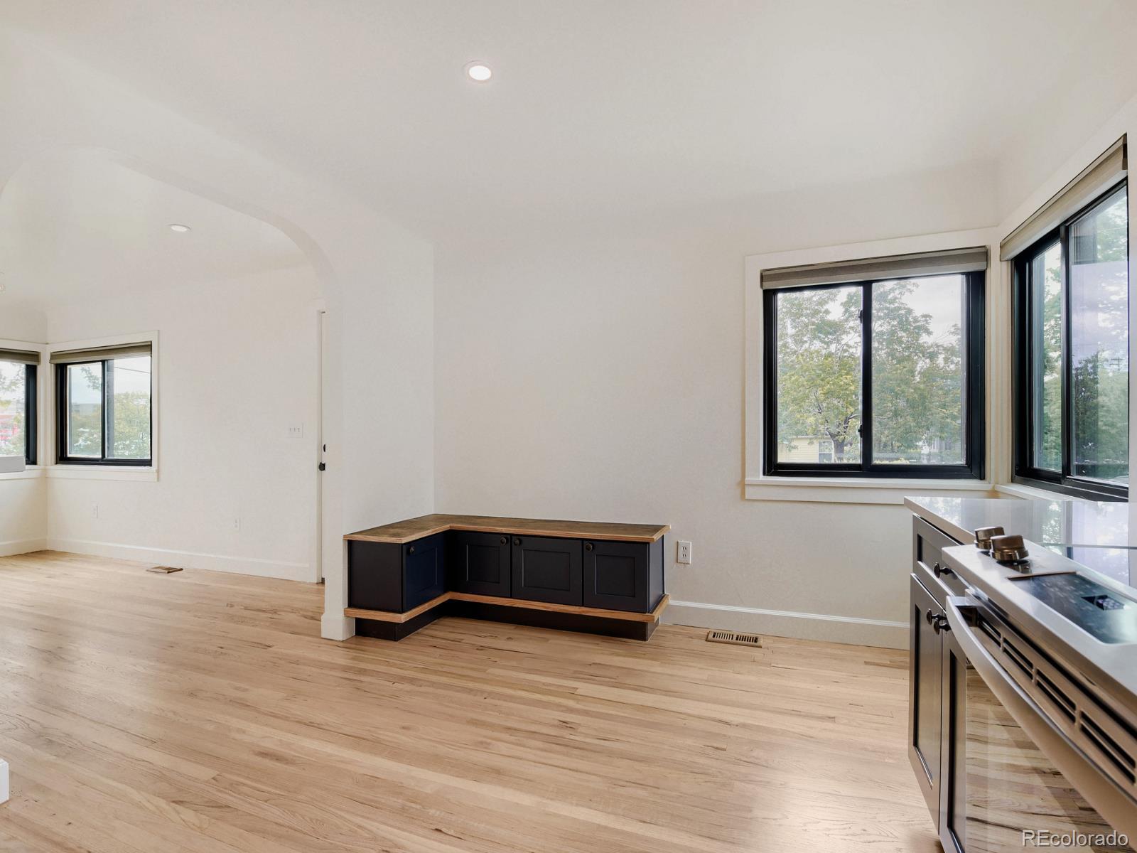 MLS Image #10 for 5654 s datura street,littleton, Colorado