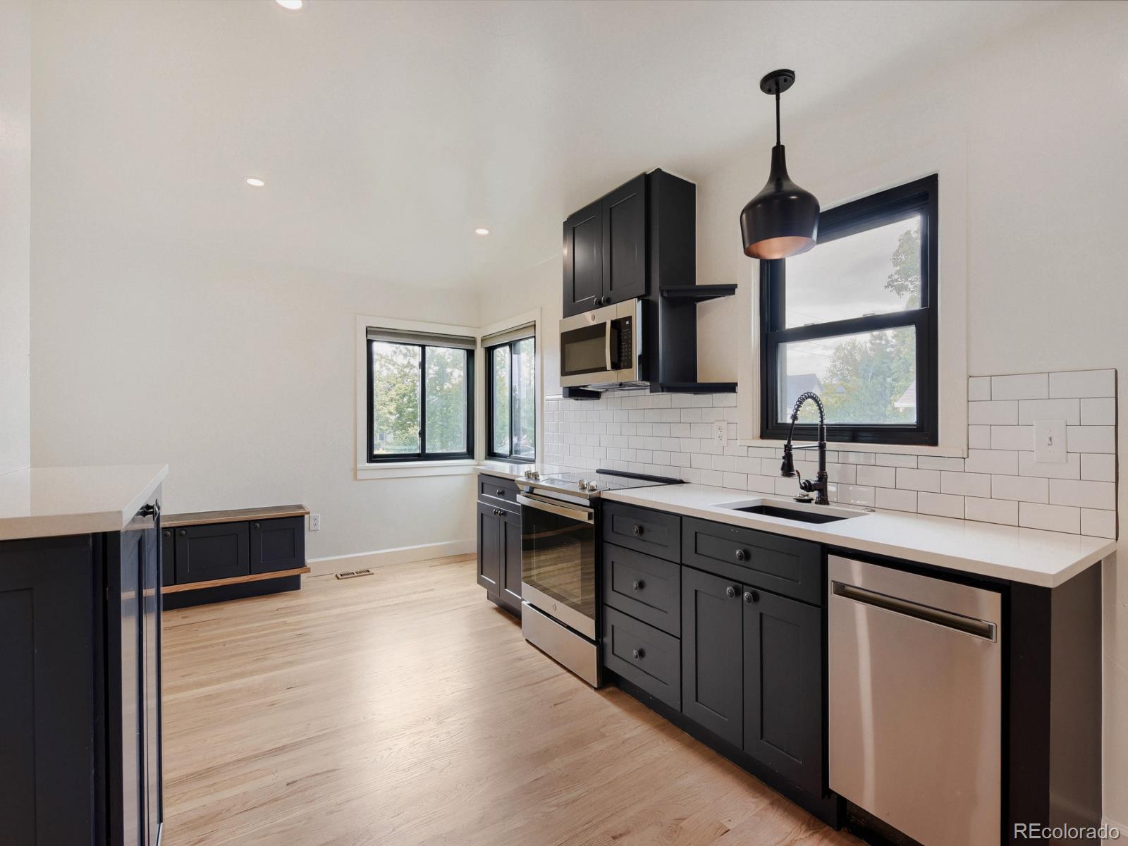 MLS Image #9 for 5654 s datura street,littleton, Colorado