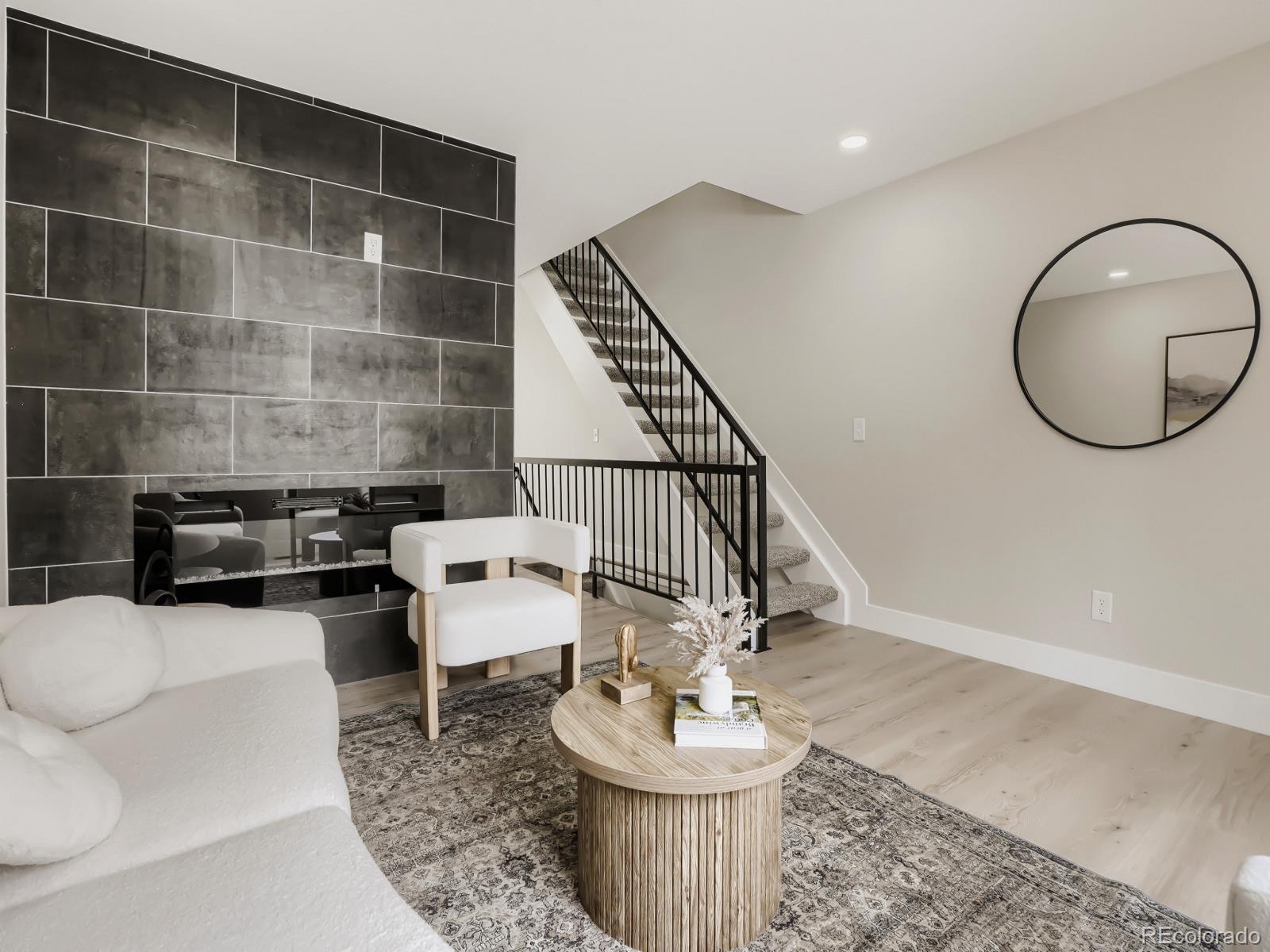 MLS Image #3 for 17694 e loyola drive a,aurora, Colorado