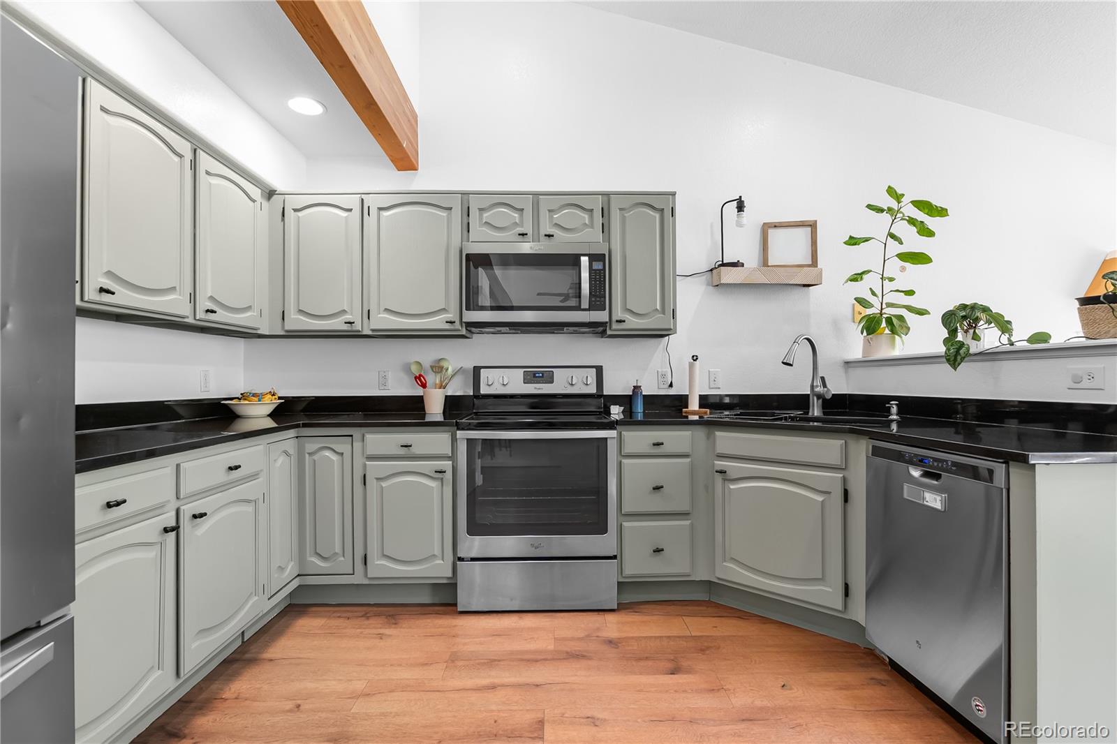 MLS Image #17 for 12039 w 52nd place,arvada, Colorado