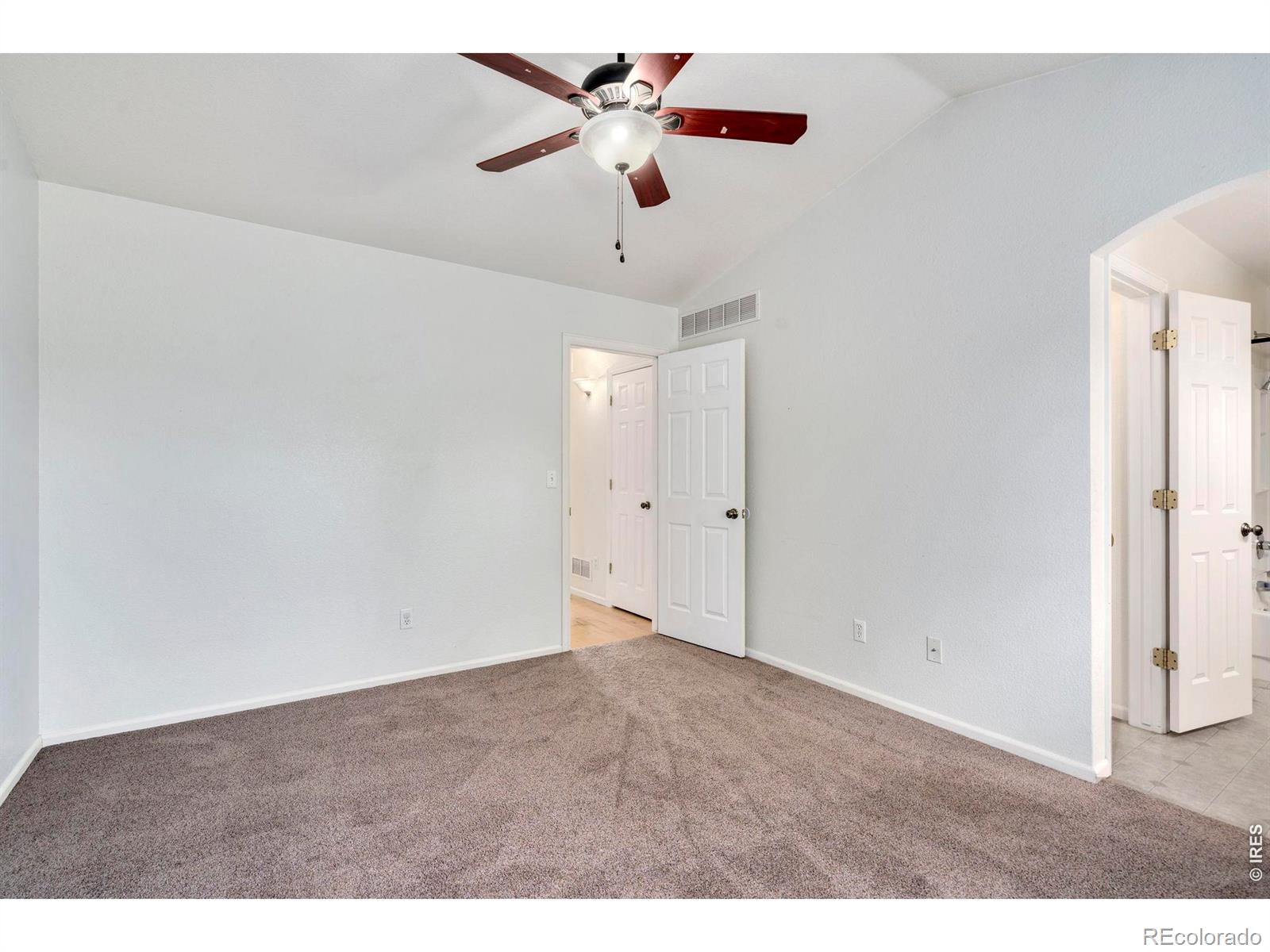 MLS Image #14 for 137  bayside circle,windsor, Colorado