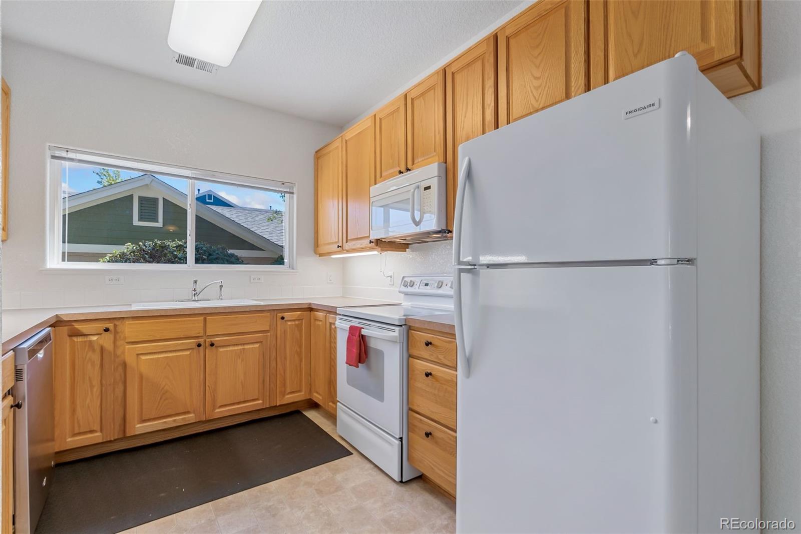 MLS Image #8 for 3330  boulder circle 101,broomfield, Colorado
