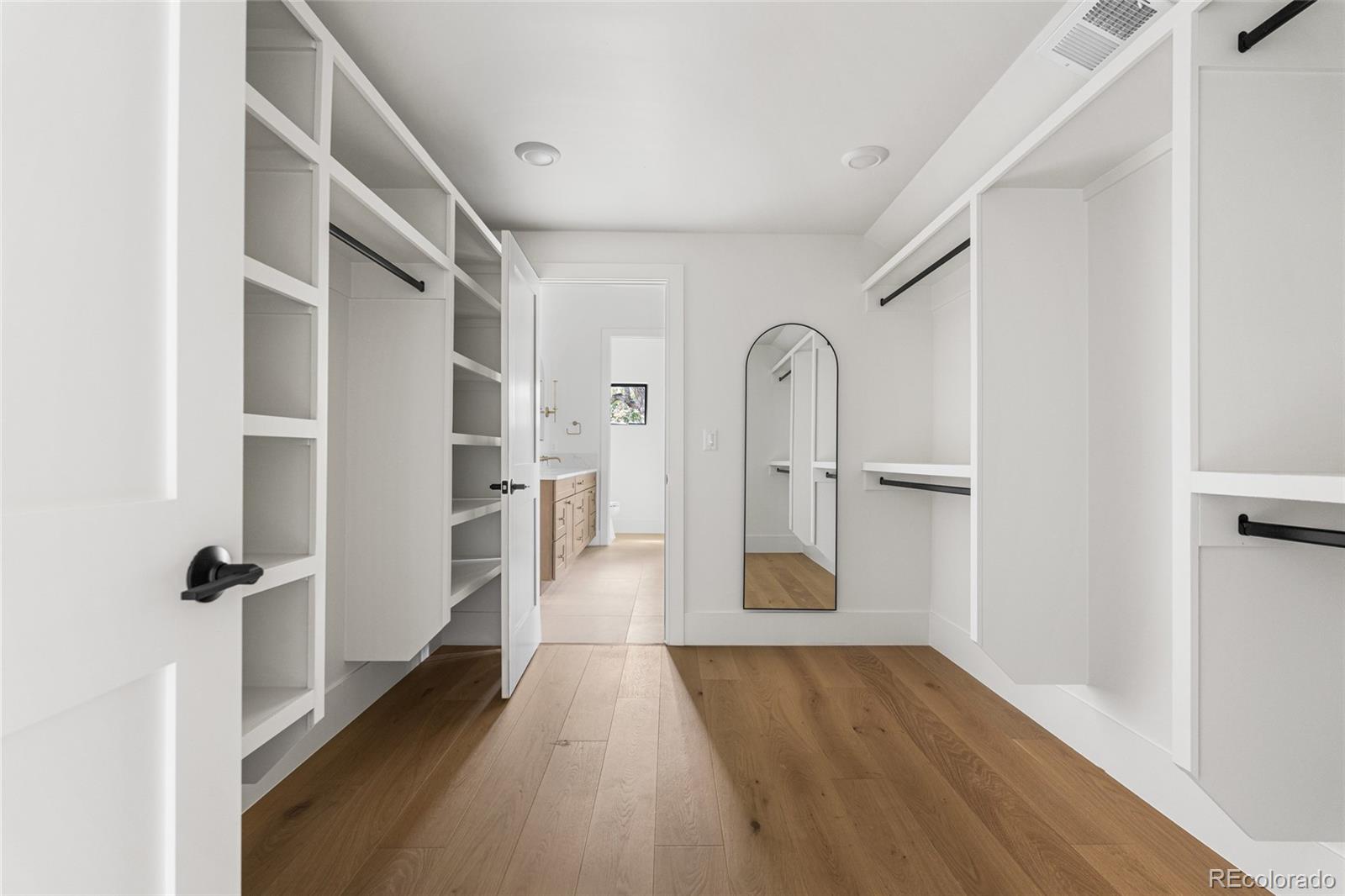MLS Image #31 for 1068 s corona street,denver, Colorado