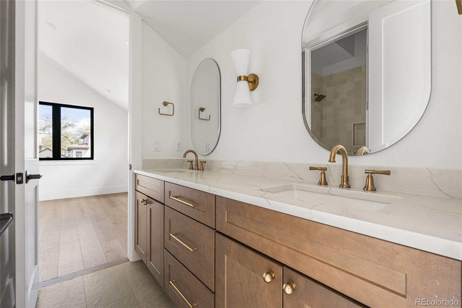 MLS Image #34 for 1068 s corona street,denver, Colorado
