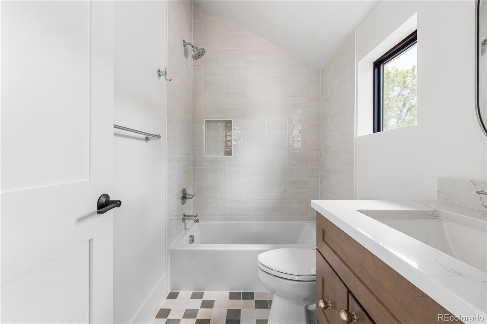 MLS Image #39 for 1068 s corona street,denver, Colorado