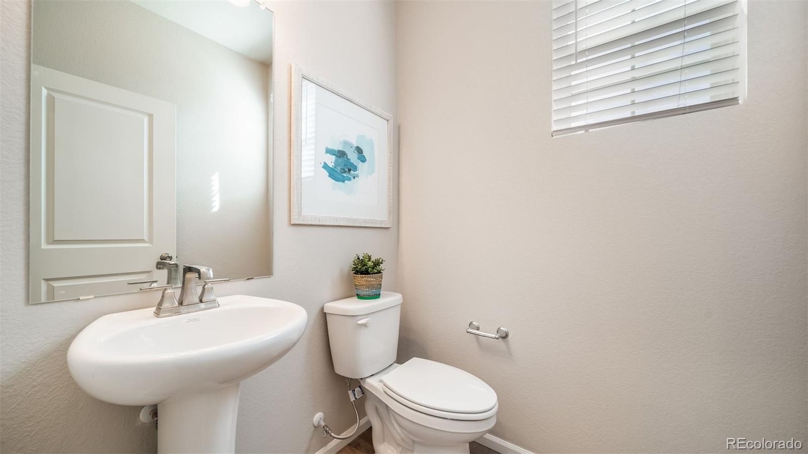 MLS Image #14 for 10125  scranton court,commerce city, Colorado