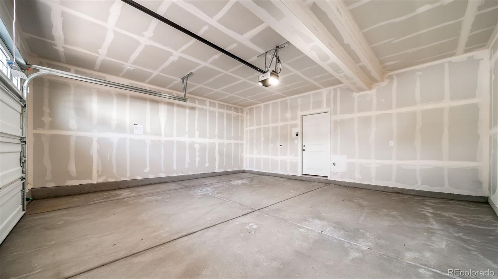 MLS Image #32 for 10125  scranton court,commerce city, Colorado