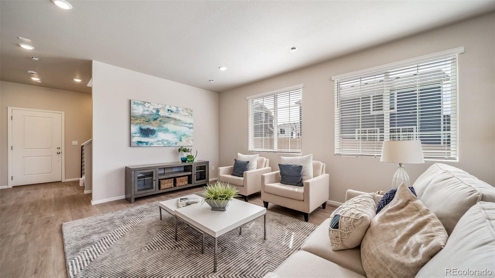 MLS Image #8 for 10125  scranton court,commerce city, Colorado