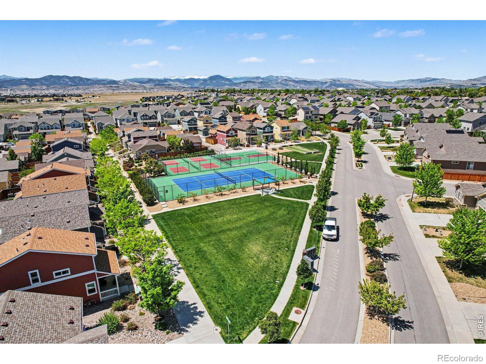 MLS Image #33 for 602  great plains avenue,berthoud, Colorado