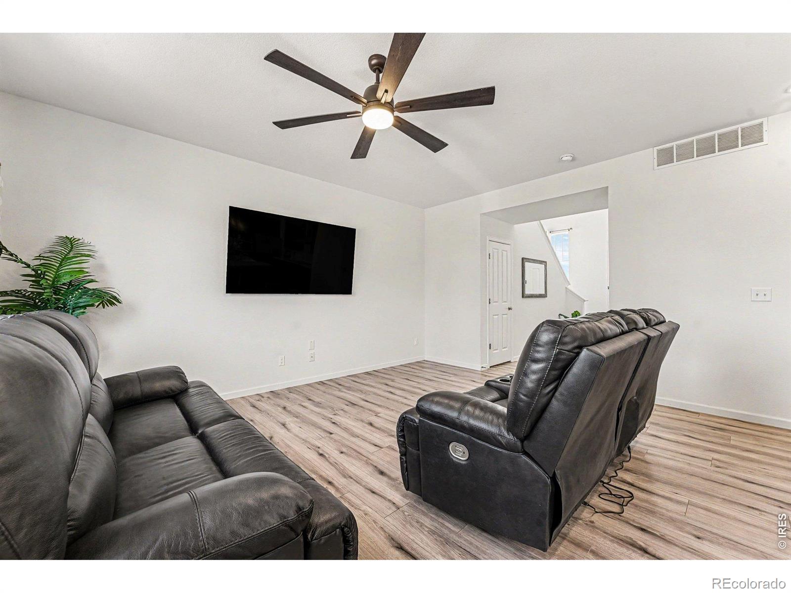 MLS Image #9 for 602  great plains avenue,berthoud, Colorado