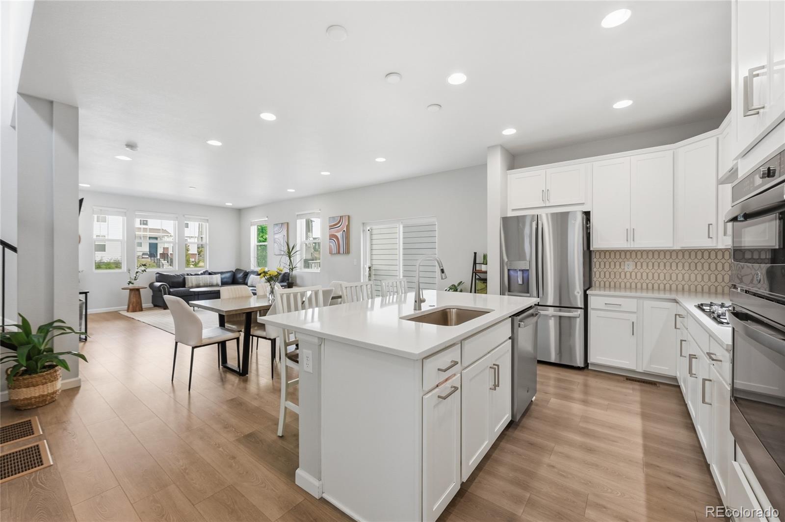 MLS Image #10 for 9912  monte vista avenue,littleton, Colorado