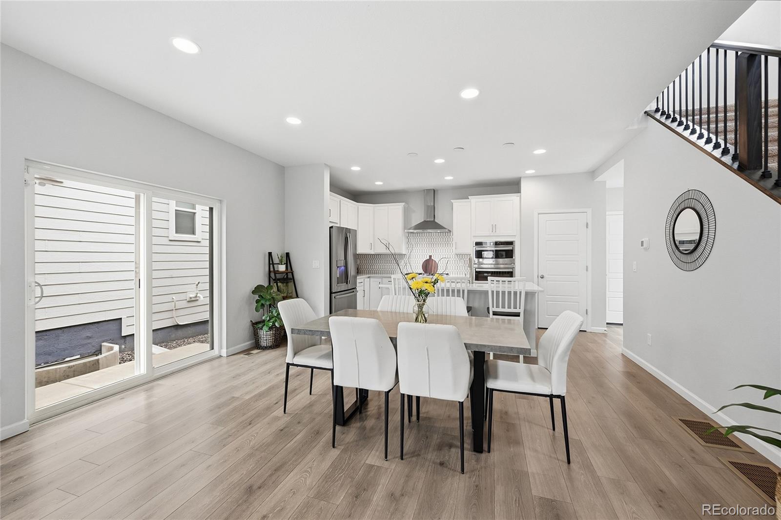 MLS Image #6 for 9912  monte vista avenue,littleton, Colorado
