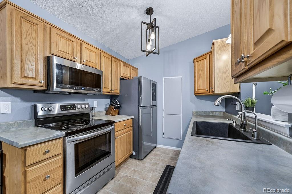 MLS Image #19 for 4538  excalibur court ,colorado springs, Colorado
