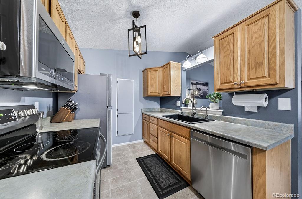 MLS Image #21 for 4538  excalibur court ,colorado springs, Colorado