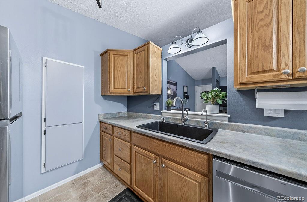 MLS Image #25 for 4538  excalibur court ,colorado springs, Colorado