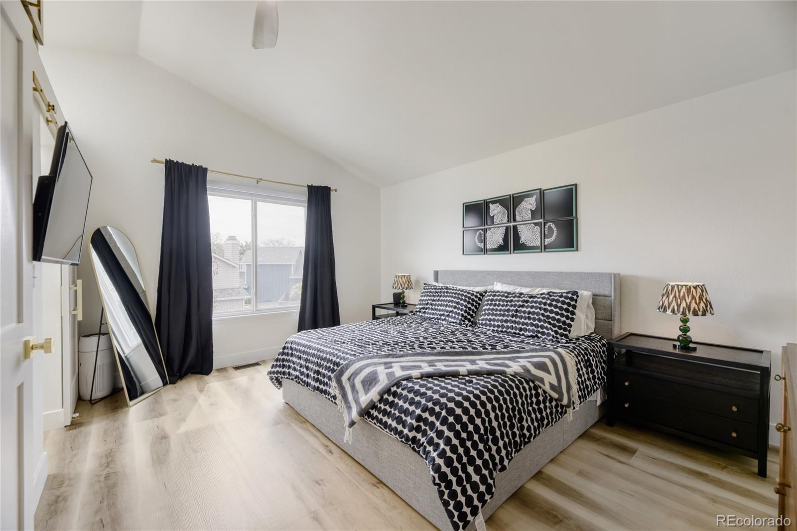 MLS Image #12 for 9308  shadowglen court,highlands ranch, Colorado