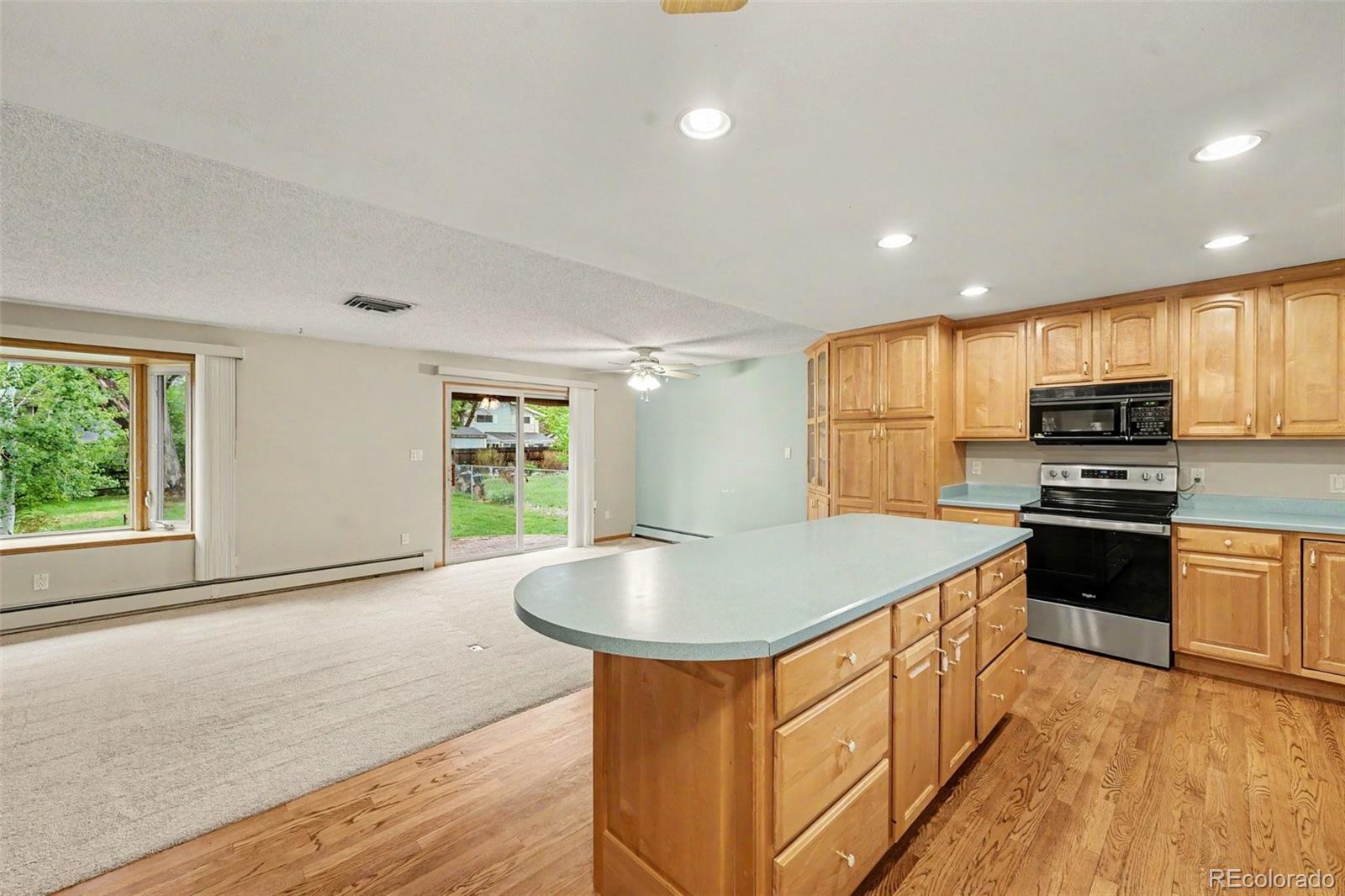 MLS Image #5 for 7627  newman street,arvada, Colorado