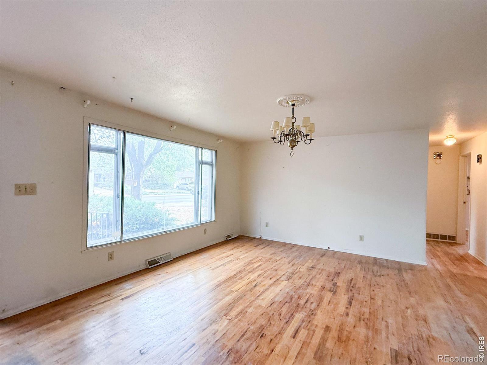 MLS Image #2 for 960 e 9th avenue,broomfield, Colorado