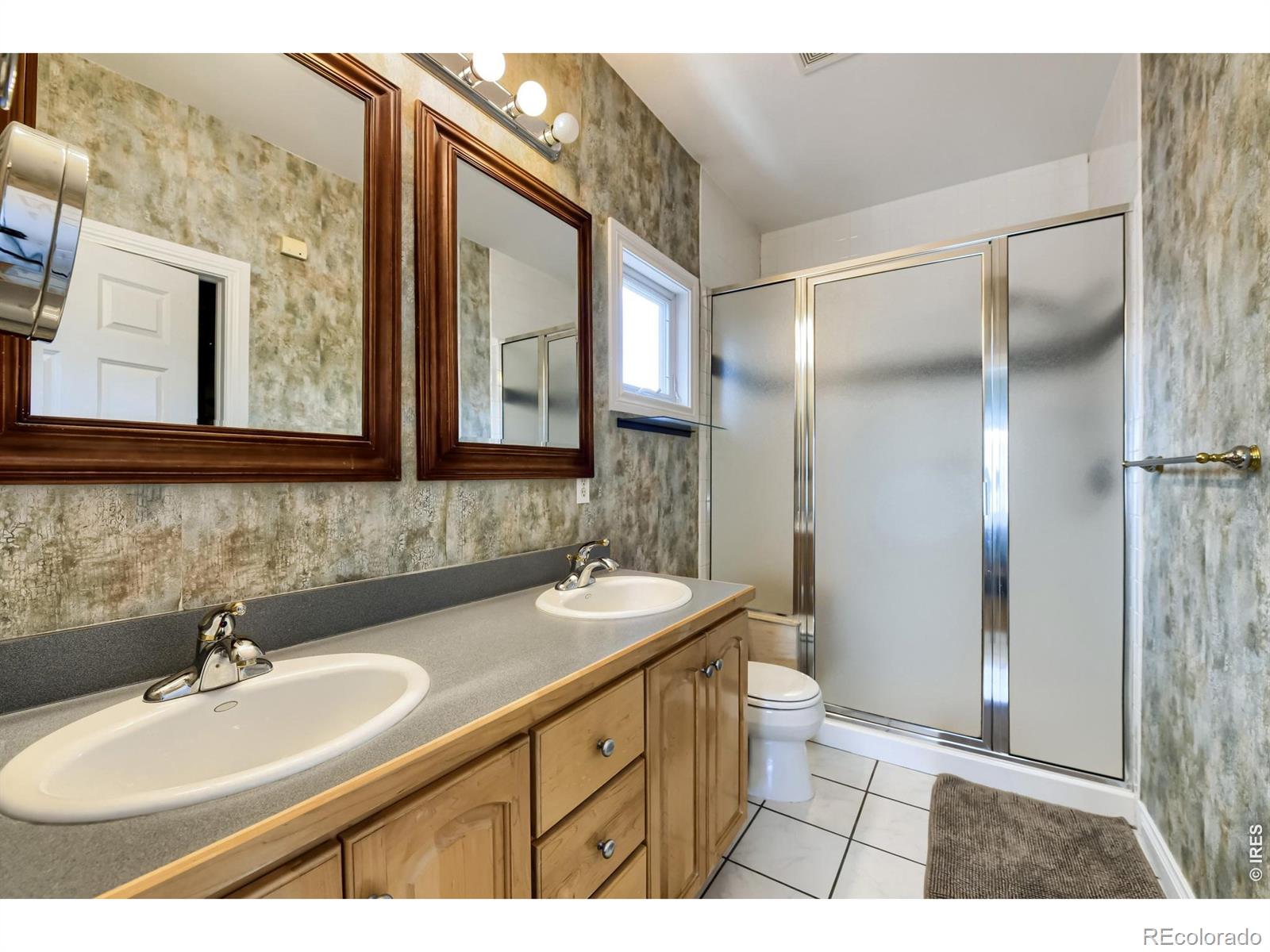 MLS Image #14 for 6648  king street,denver, Colorado