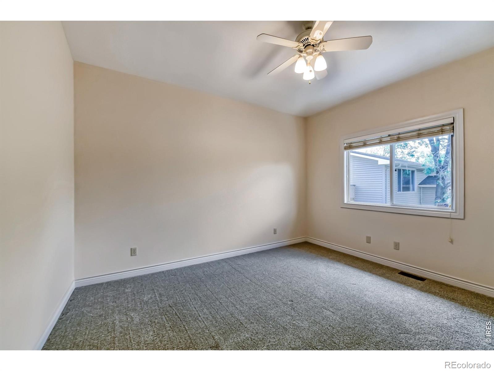 MLS Image #16 for 6648  king street,denver, Colorado