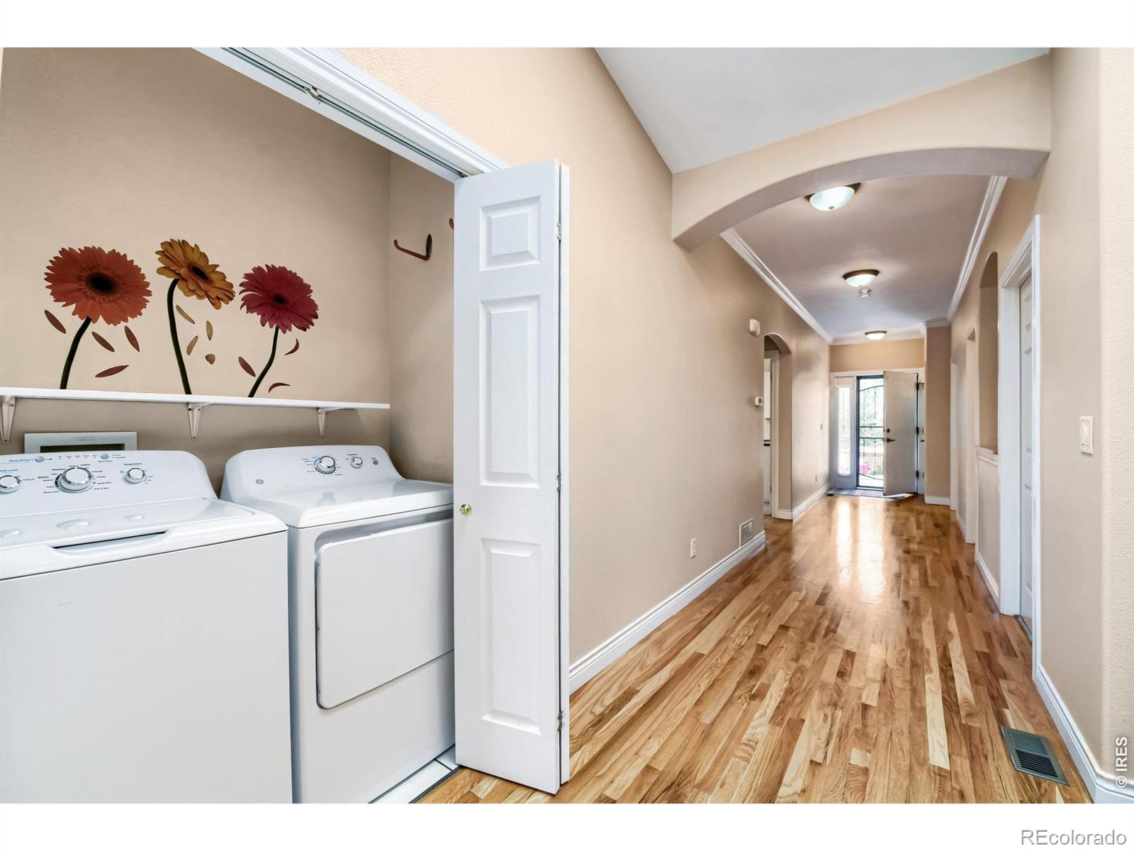 MLS Image #22 for 6648  king street,denver, Colorado