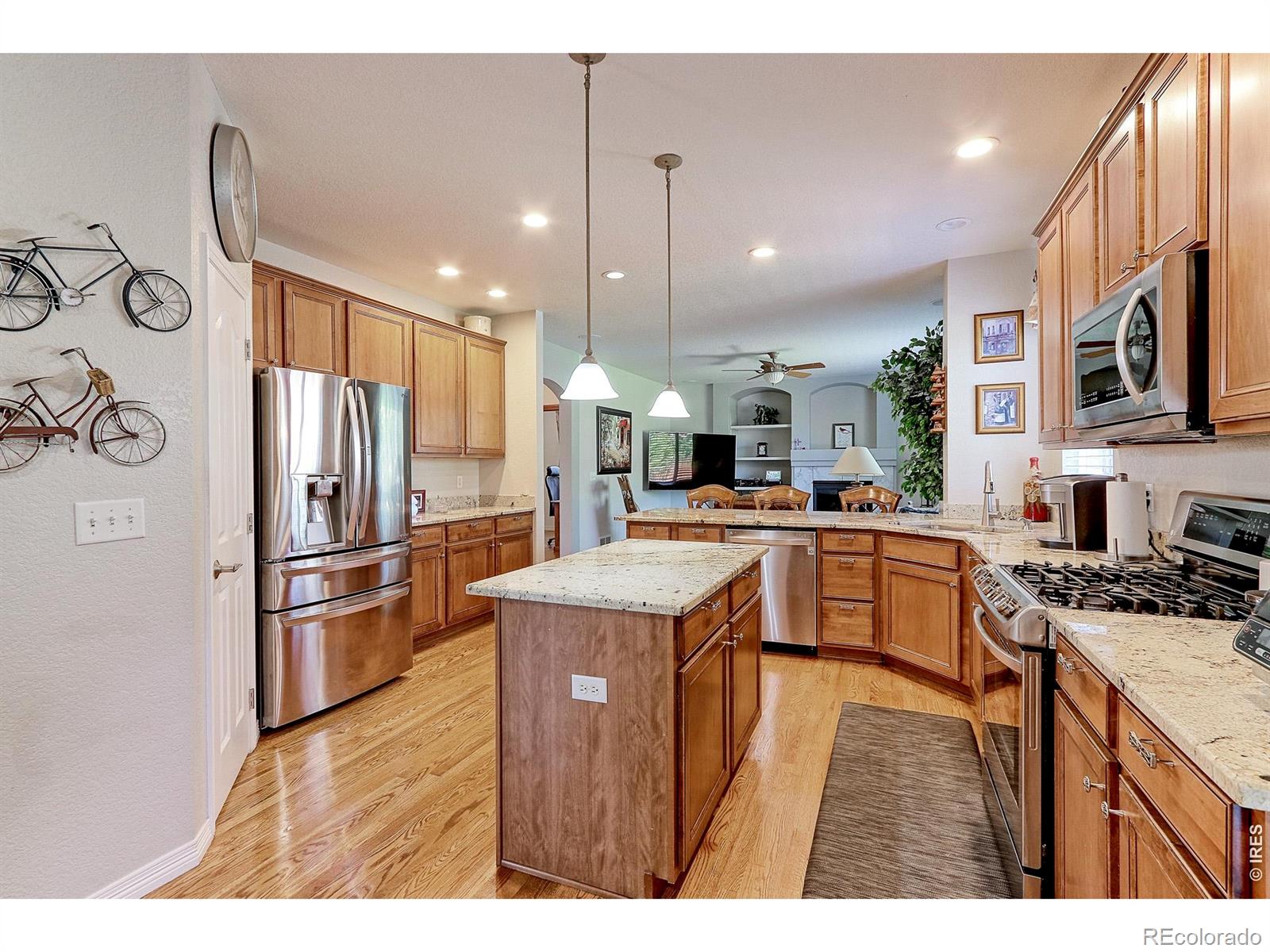 MLS Image #5 for 12543  locust way,thornton, Colorado