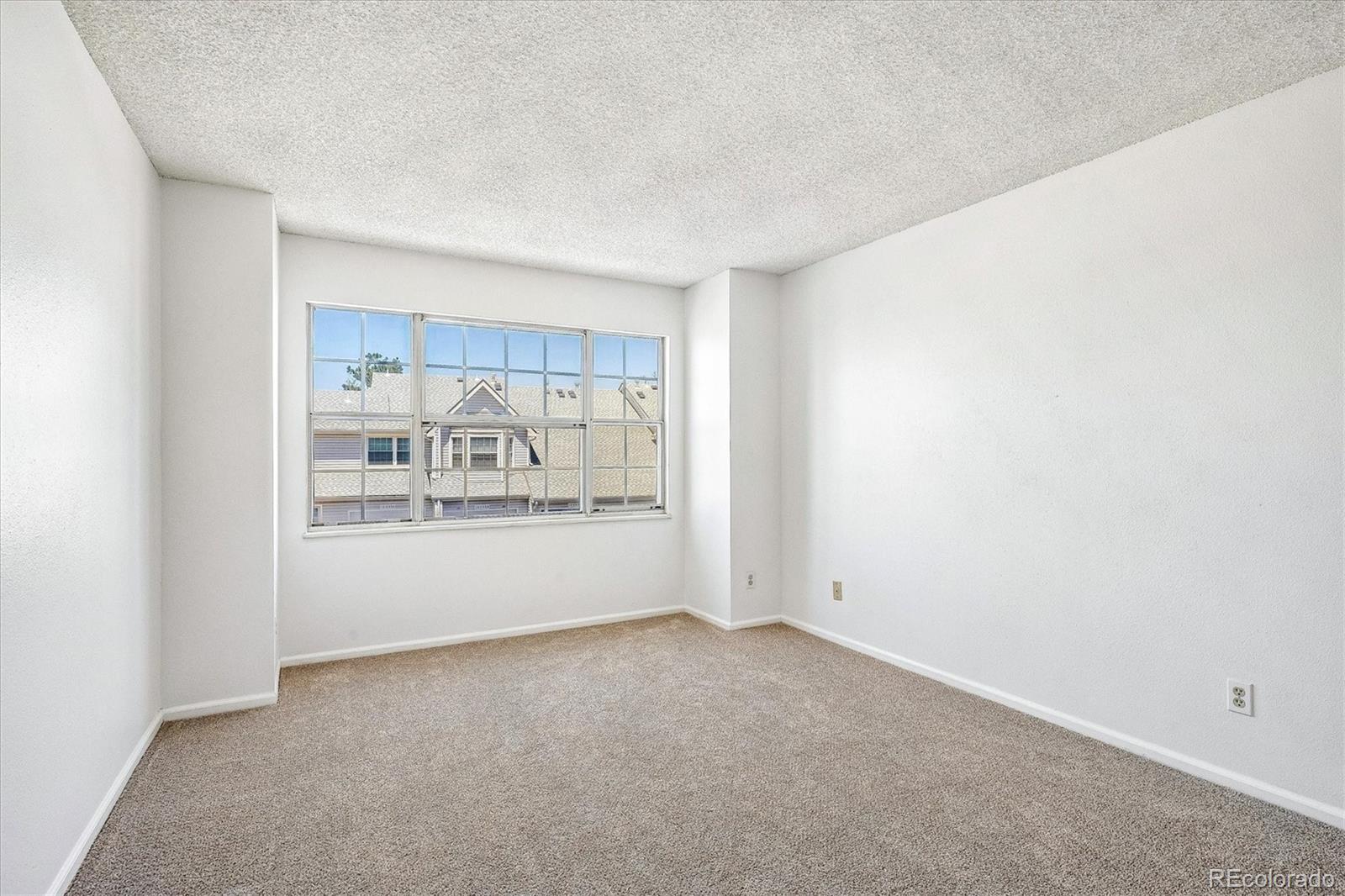 MLS Image #18 for 12583 e pacific circle d,aurora, Colorado