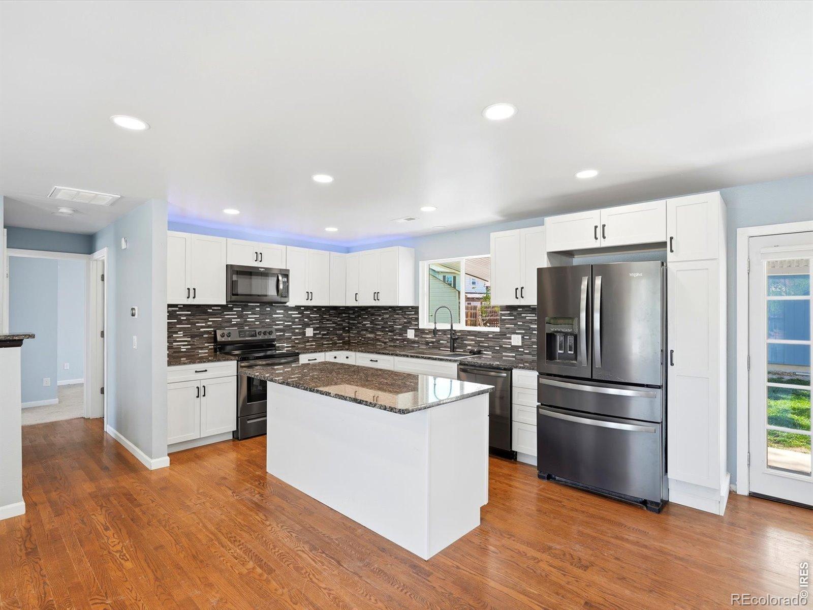 MLS Image #12 for 11071  eudora way,thornton, Colorado