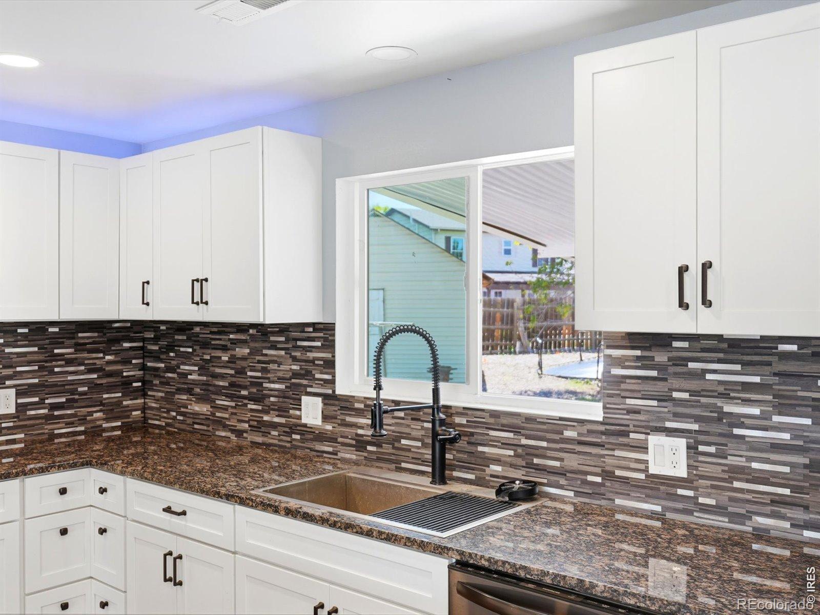 MLS Image #17 for 11071  eudora way,thornton, Colorado