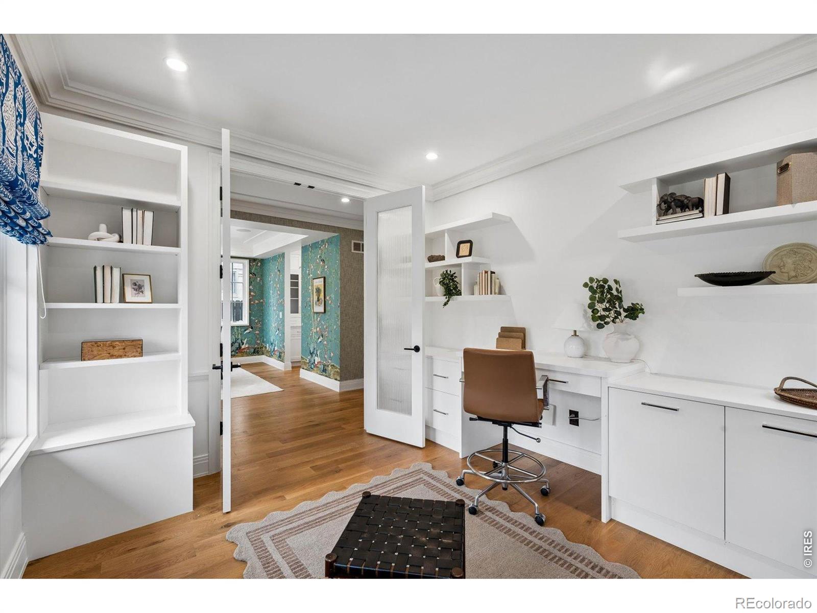 MLS Image #14 for 792 s high street,denver, Colorado