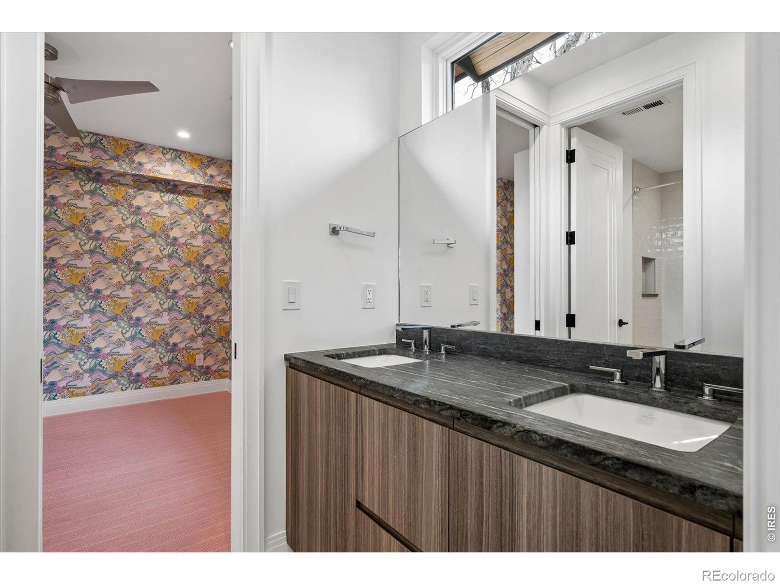 MLS Image #27 for 792 s high street,denver, Colorado