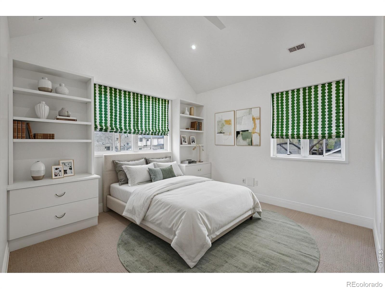 MLS Image #29 for 792 s high street,denver, Colorado