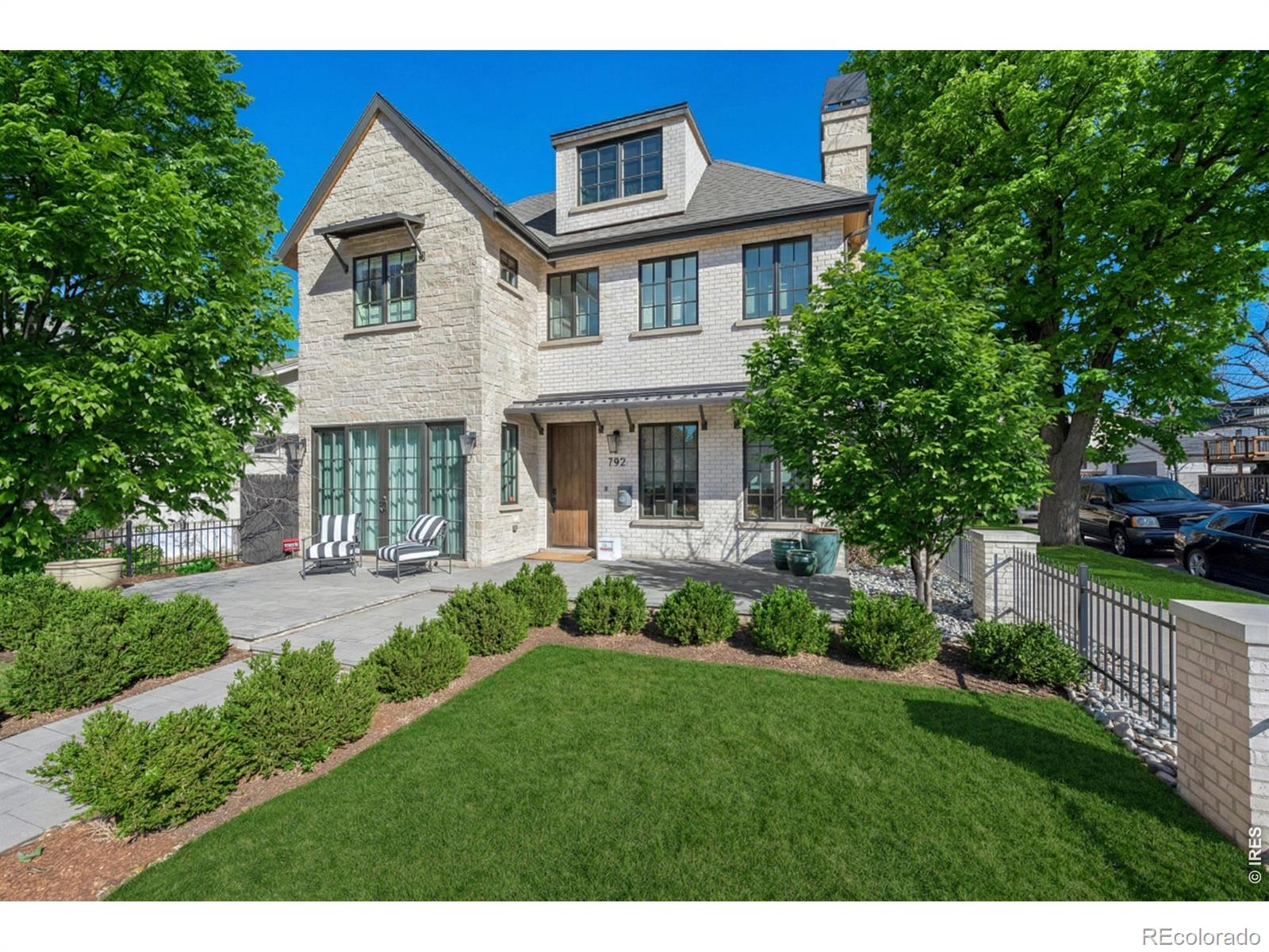 MLS Image #42 for 792 s high street,denver, Colorado