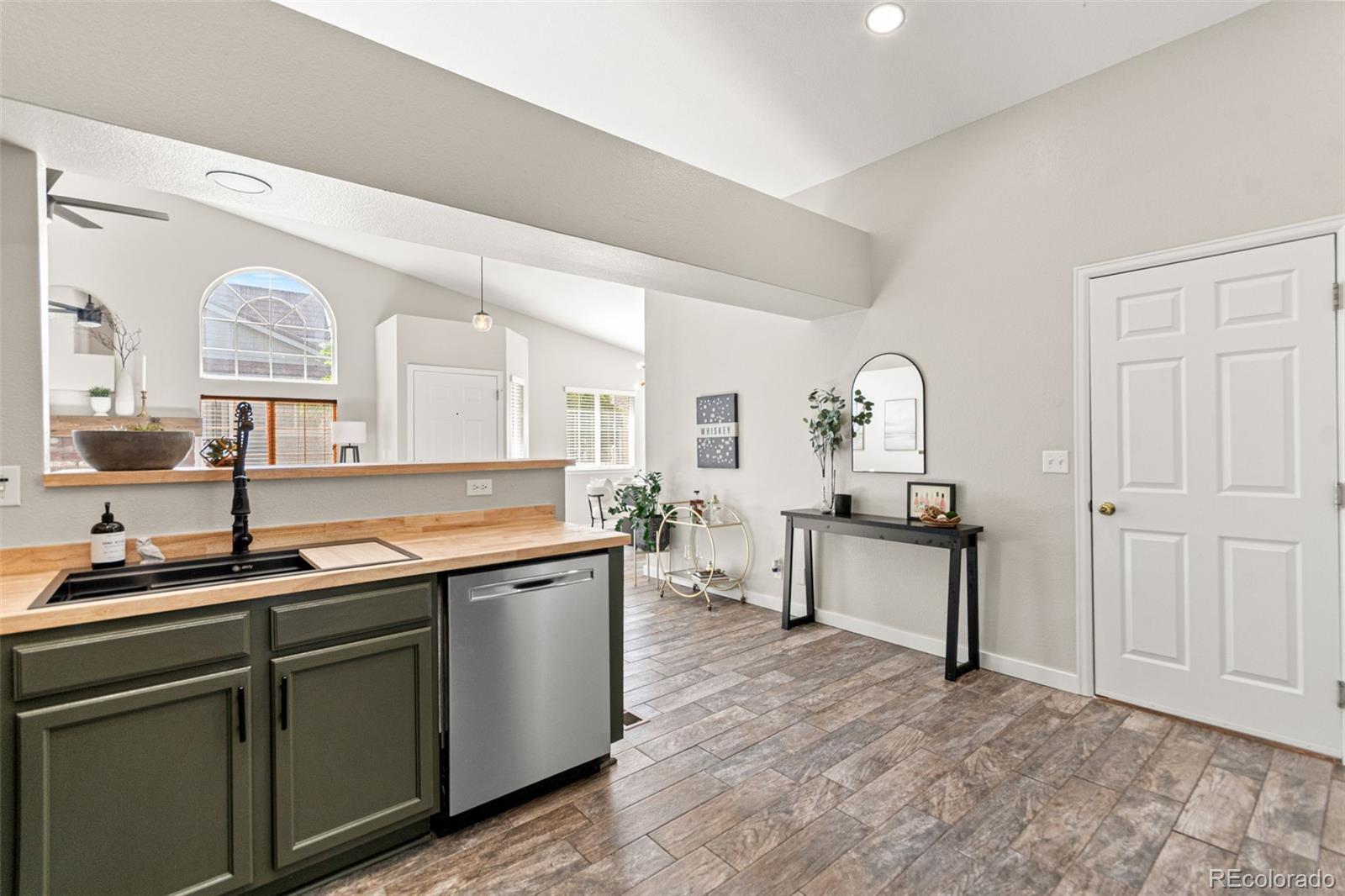 MLS Image #11 for 5976 s jellison street f,littleton, Colorado