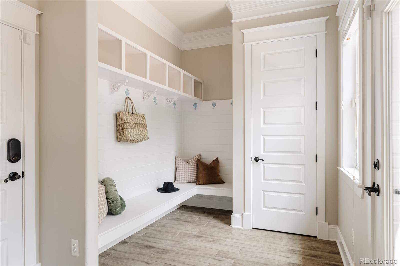 MLS Image #12 for 8904 e 51st avenue,denver, Colorado