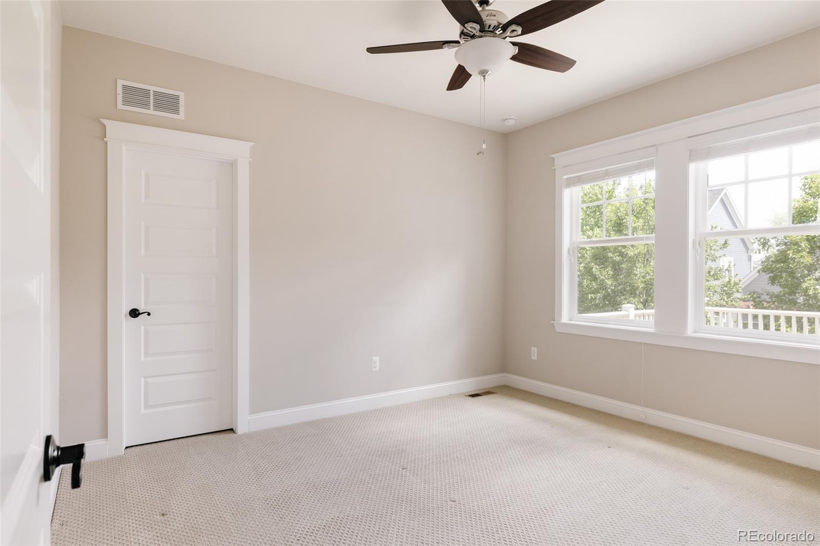 MLS Image #16 for 8904 e 51st avenue,denver, Colorado